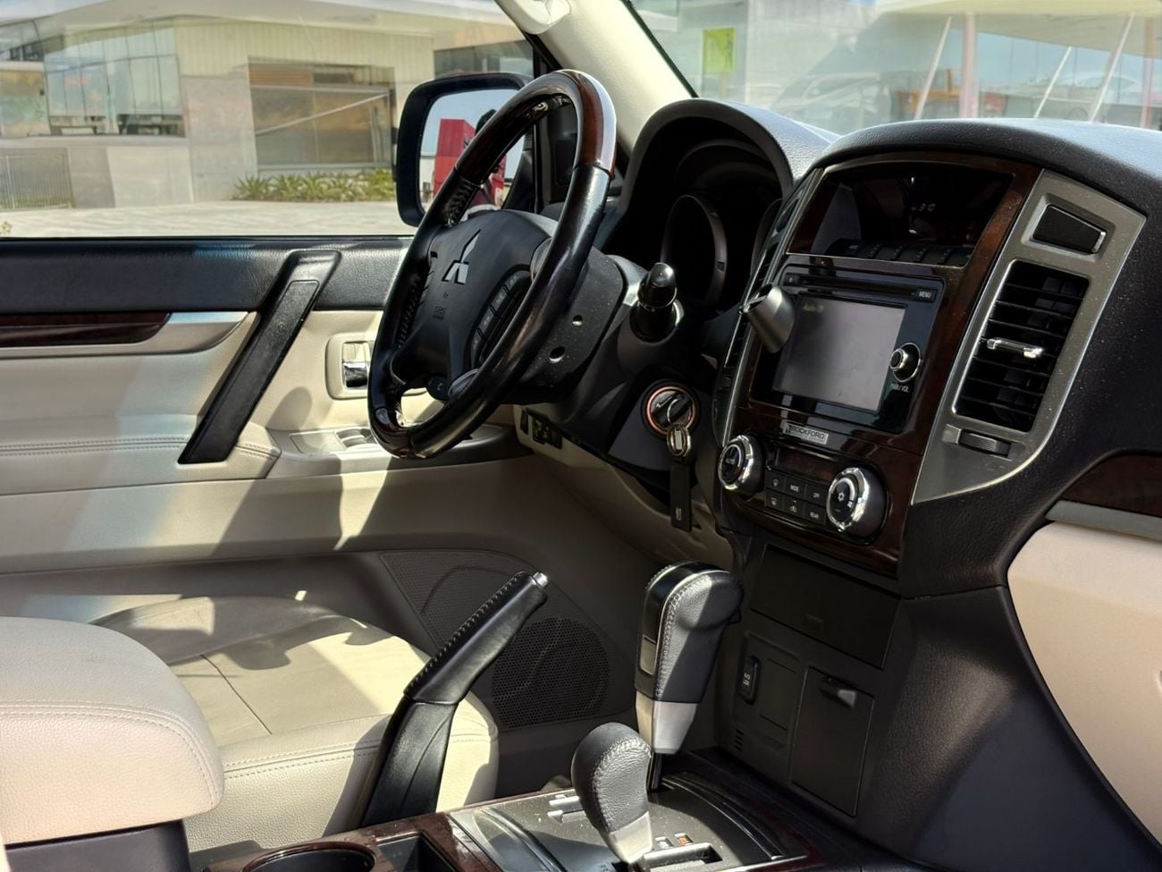 ميتسوبيشي باجيرو AED 1,360 P.M | 0% DOWN PAYMENT | MITSUBISHI PAJERO GLS | 3.8L V6 | 2020 | GCC SPECS