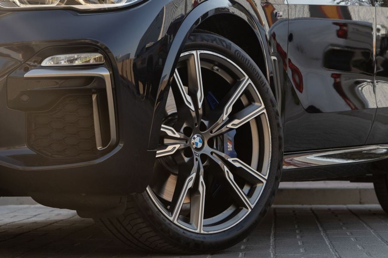 BMW X5 M50i 4.4L BMW X5 M50i M-Sport 2021 GCC under Agency Warranty with Flexible Down-Payment.