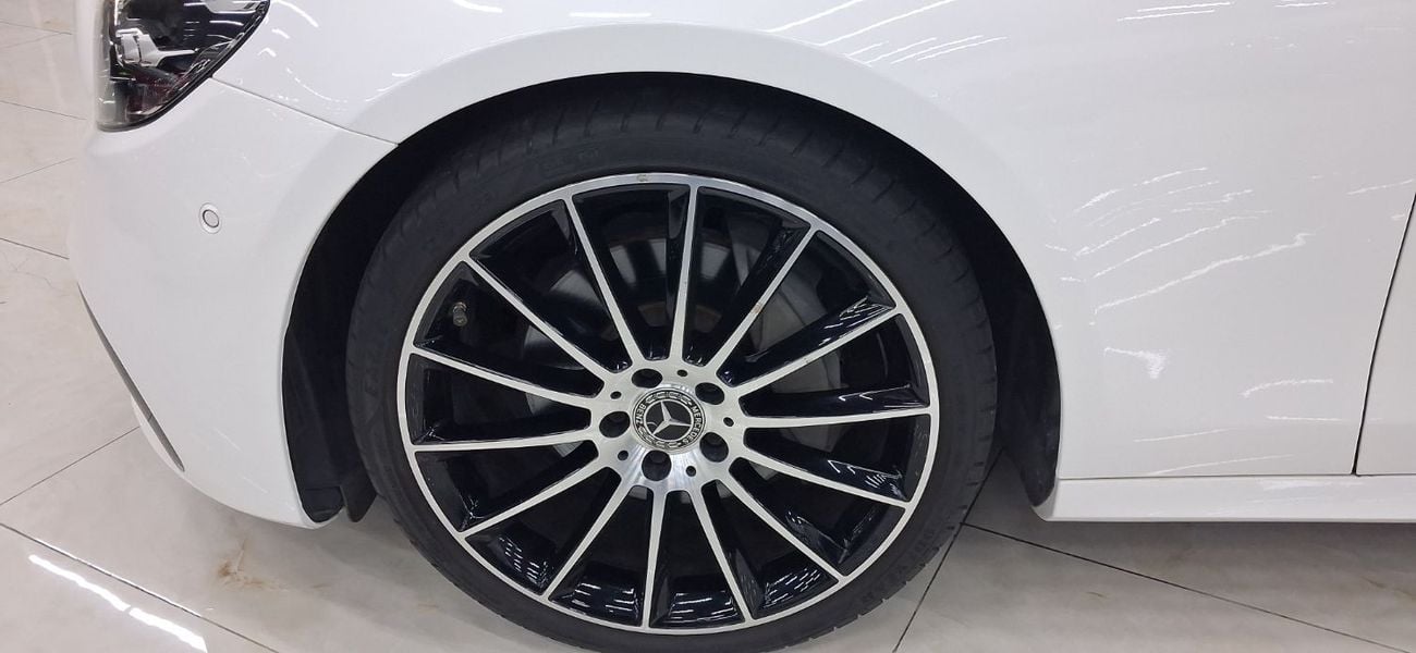 Mercedes-Benz E300 No Accidents