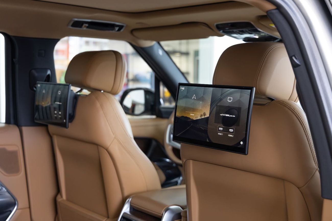 Land Rover Range Rover HSE P530 4.4L Range Rover Vogue HSE P530 | GCC | 5 Years Al Tayer Warranty | Fully Loaded | 2024