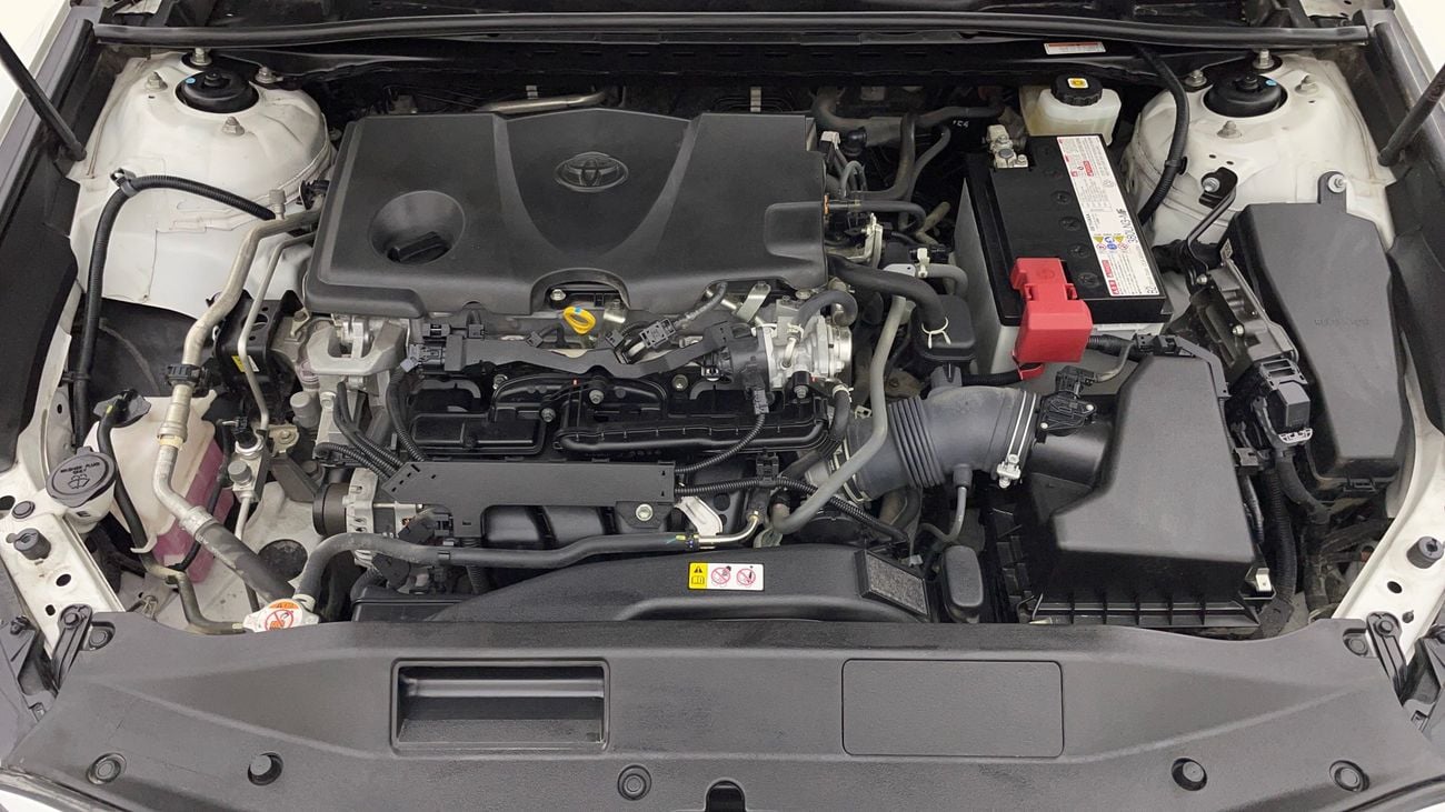 تويوتا كامري S 2.5 | بدون دفعة مقدمة | اختبار القيادة في المنزل