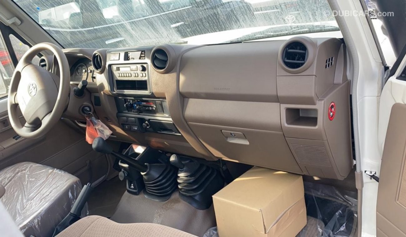 تويوتا لاند كروزر بيك آب TOYOTA LAND CRUISER PICK UP DIESEL V8 2022