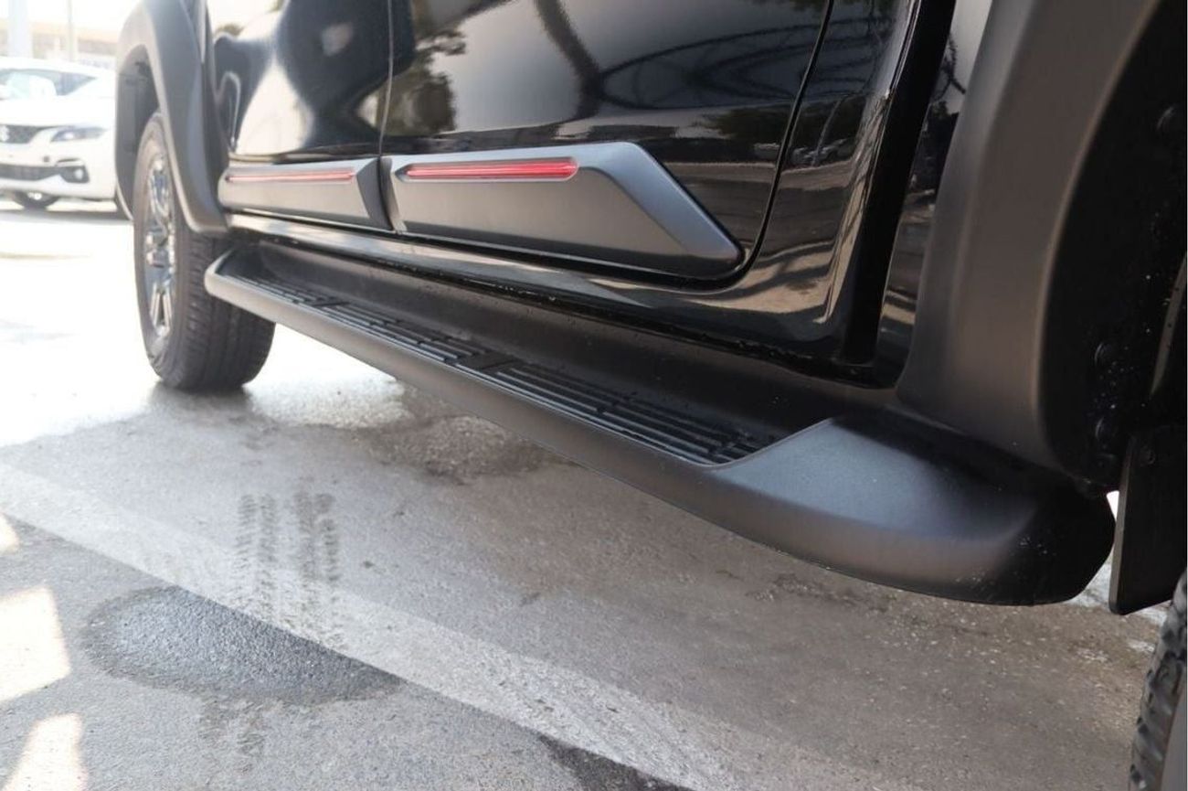 Toyota Hilux 2025 TOYOTA HILUX 4.0 V6 PETROL TRD LINE **EXPORT ONLY**التصدير فقط خارج الخليج**