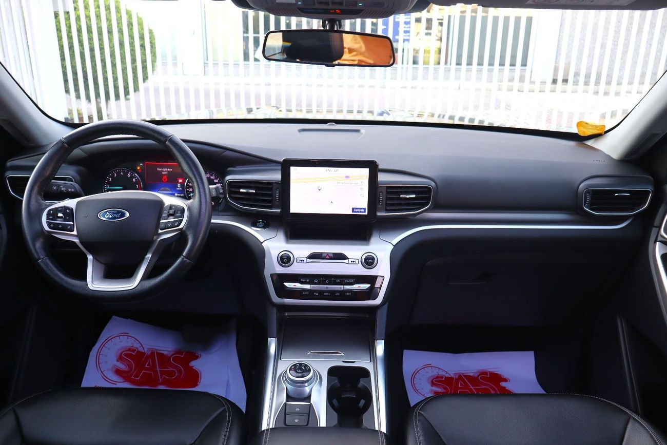 Ford Explorer XLT 202A 2.3L 4WD