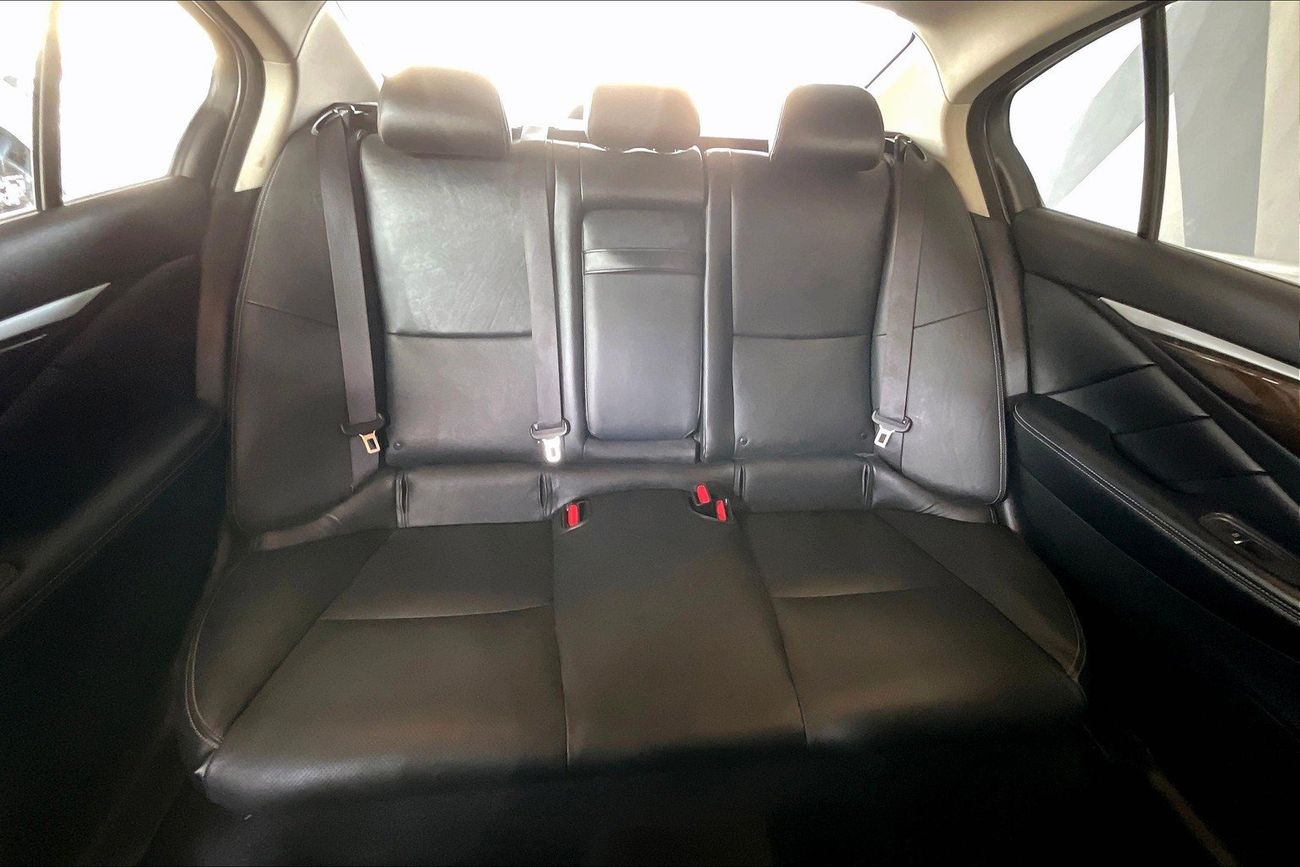 Infiniti Q50 Premium / Luxe | Guaranteed Warranty | 0 Down Payment