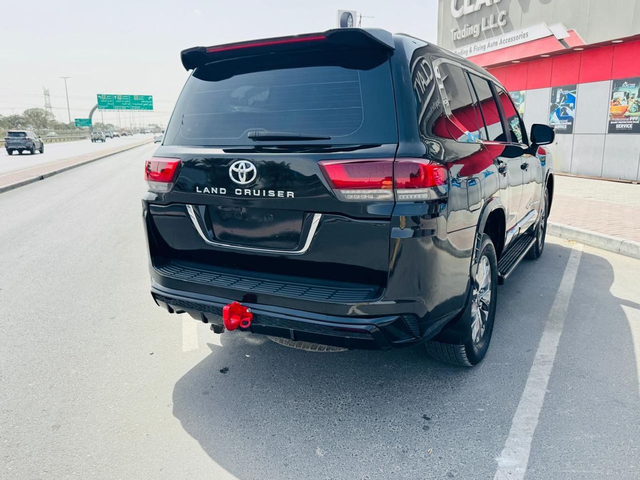 Toyota Land Cruiser Toyota landcruise 2016model Modified 2024 v8 petrol Engine Colour Black push start Sunroof Transmiss