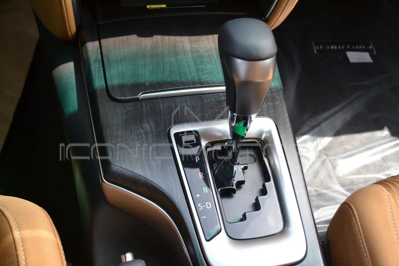 Toyota Fortuner 2024 TOYOTA FORTUNER 4.0 PETROL