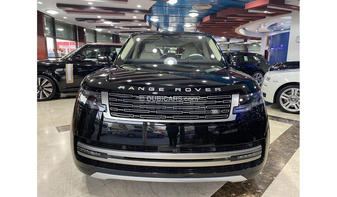 Land Rover Range Rover BRAND NEW GCC SPEC UNDER WARRANTY AND SERVICE CONTRACT