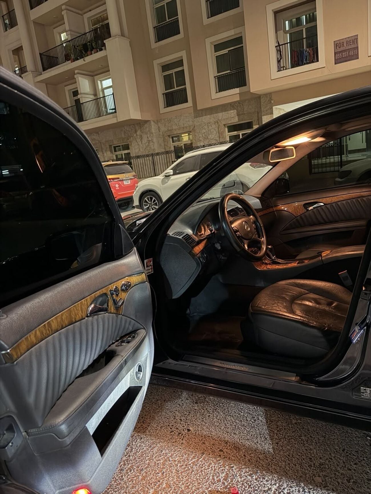 مرسيدس بنز E 280 STANDARD