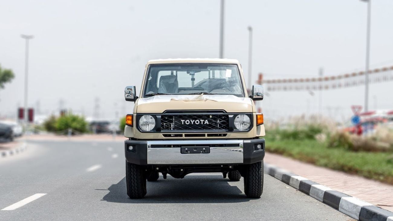 تويوتا لاند كروزر بيك آب 2026 Toyota Land Cruiser LC79 2.8L AT Diesel (Beige-Brown) Basic