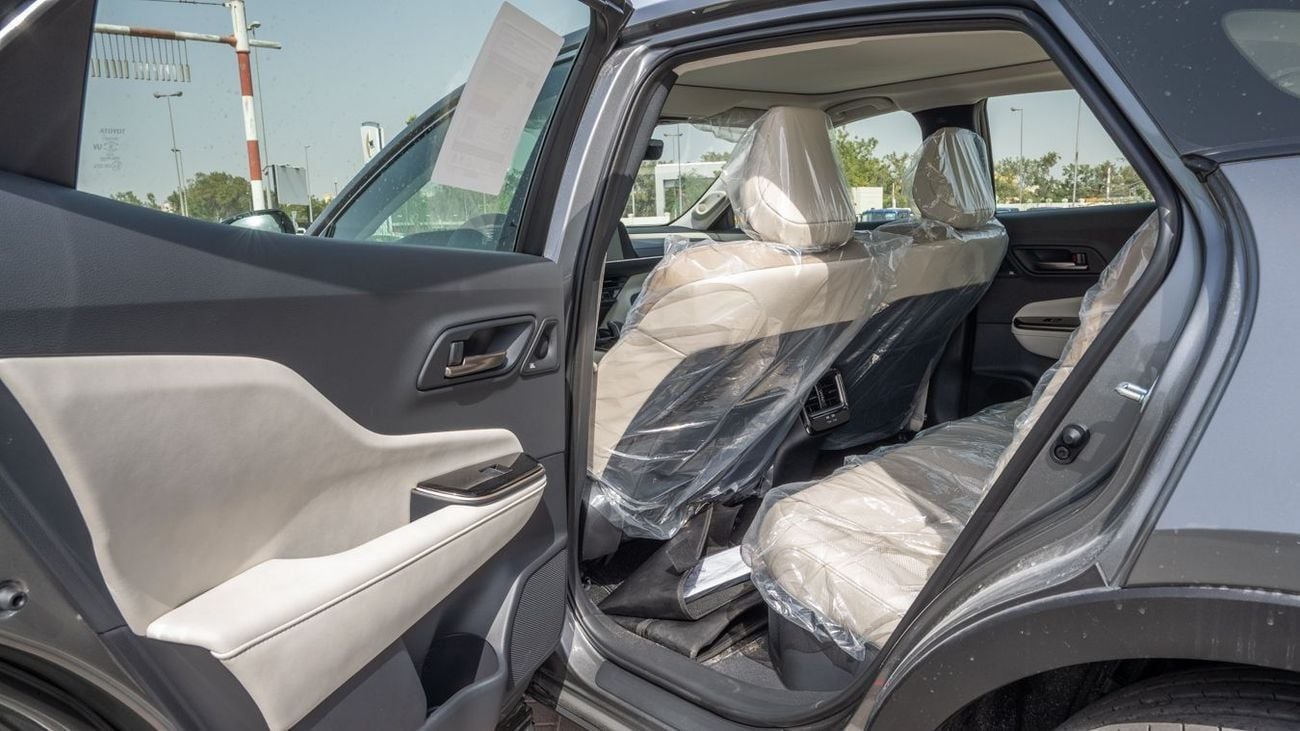 تويوتا كراون PLATINUM TOYOTA CROWN 2.5 HEV HI -2026YM
