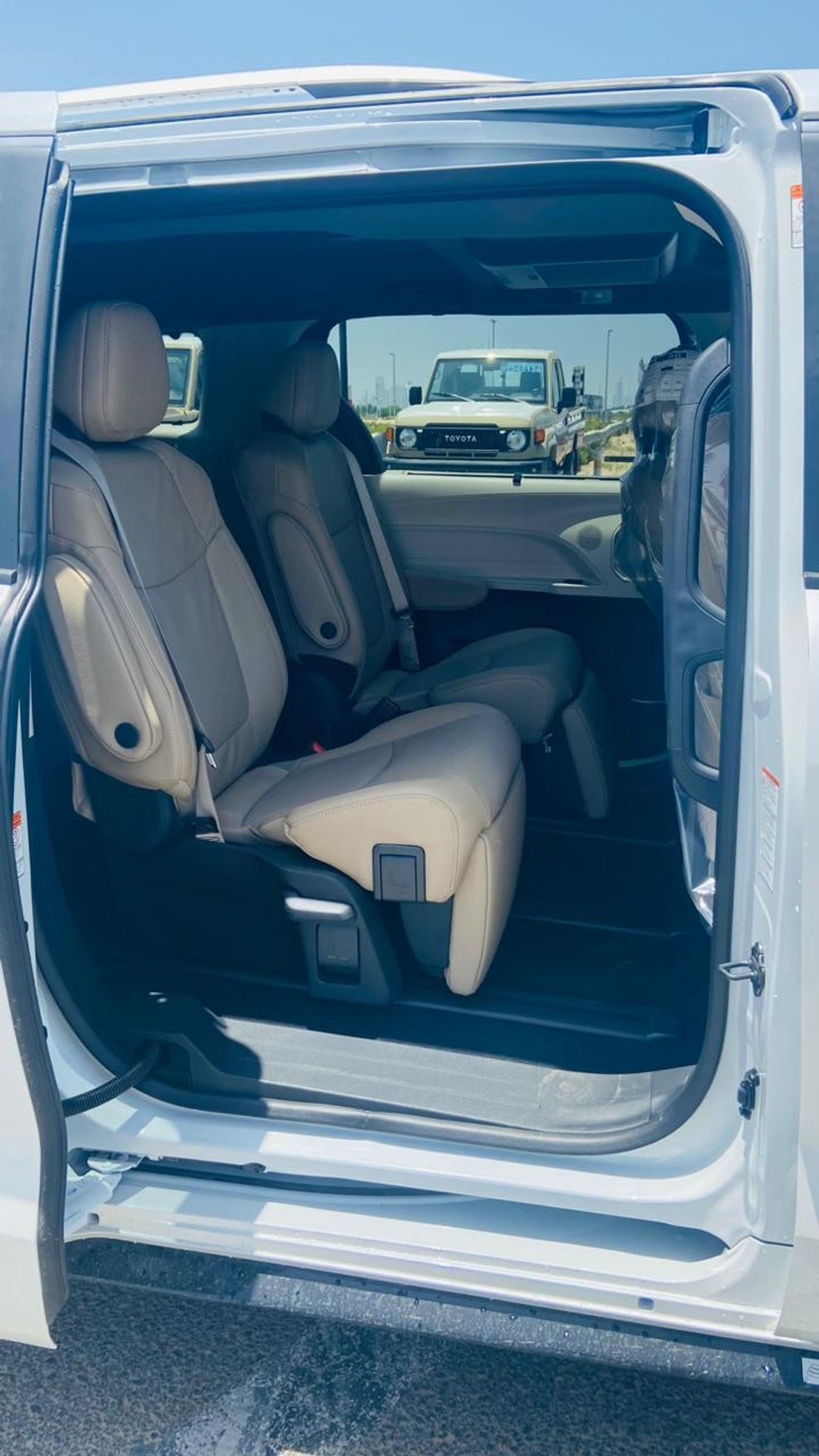 Toyota Sienna 2024 Toyota Sienna 2.5L Hybrid Limited AWD Full options