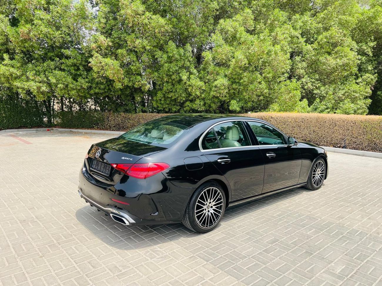 مرسيدس بنز C 300