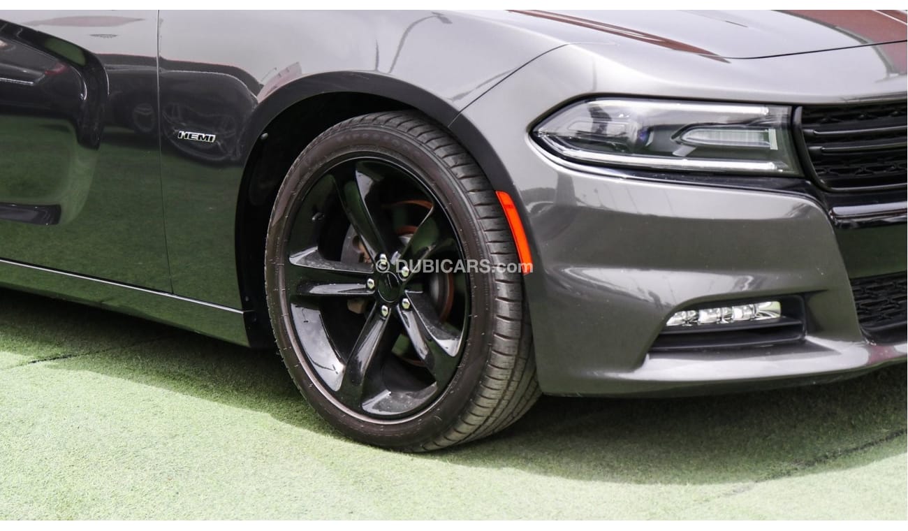 Dodge Charger R/T HEMI