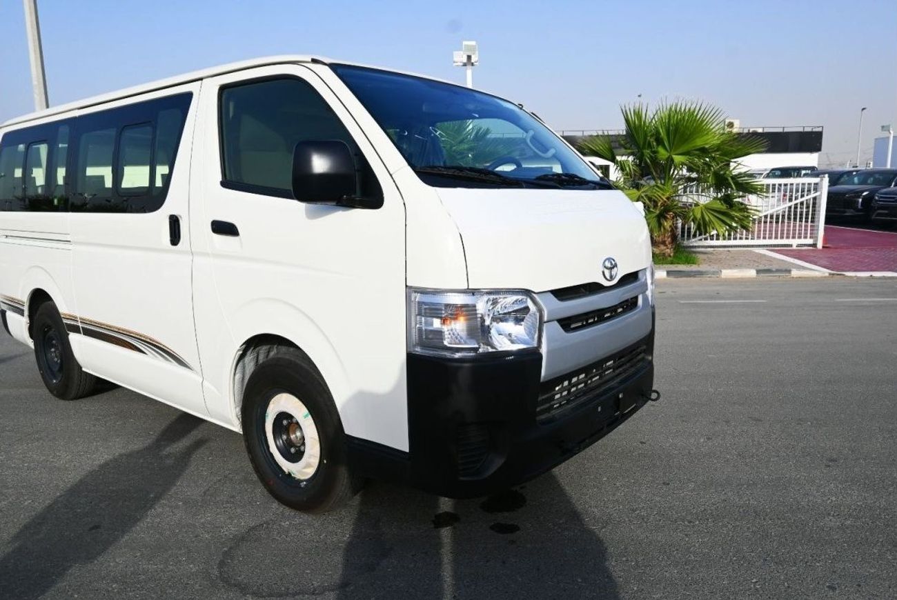 Toyota Hiace Toyota Hiace 2024 15 seats 2.5 L Diesel