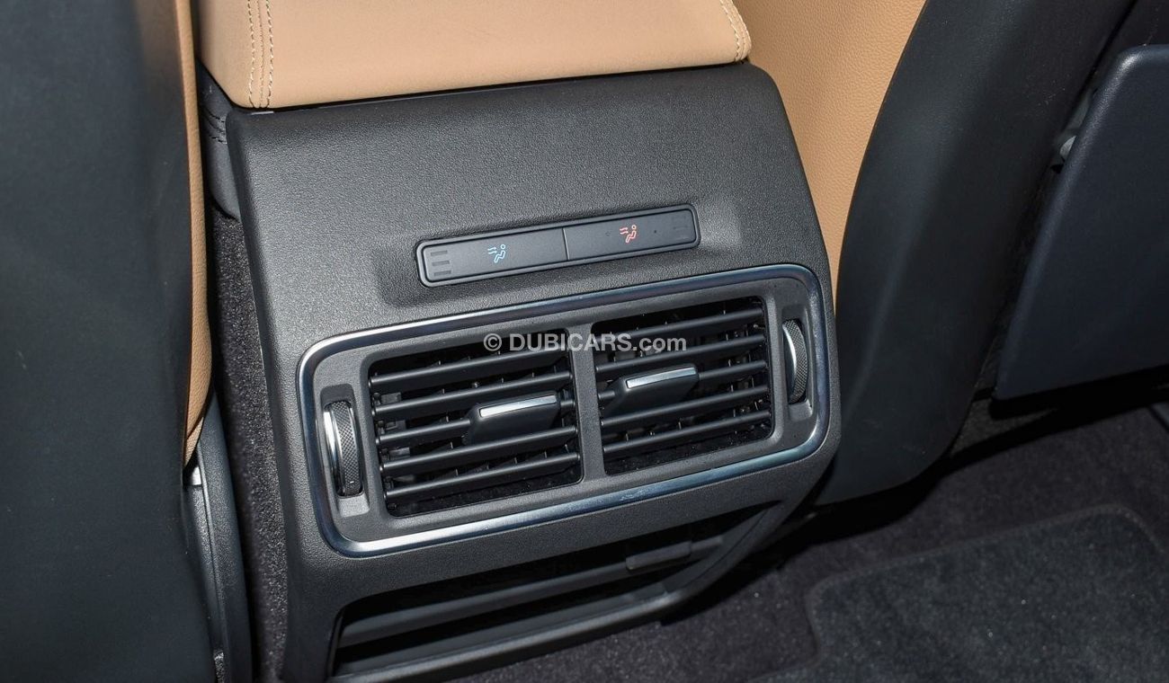 لاند روفر دسكفري سبورت SE P250 DYNAMIC 2024!! FIVE YEARS WARRANTY!! THREE YEARS SERVICE CONTRACT