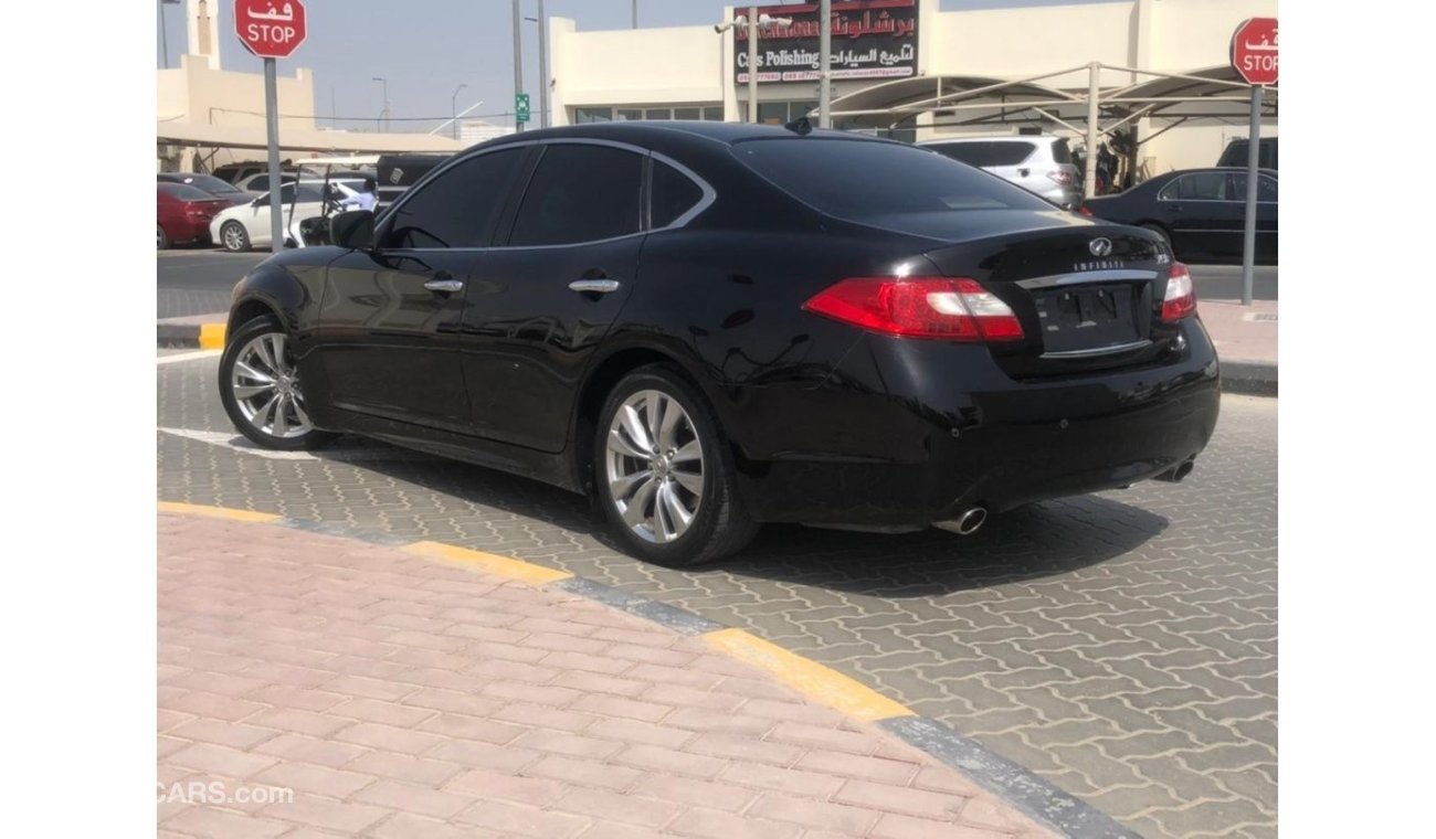 Infiniti M37 x American Specs