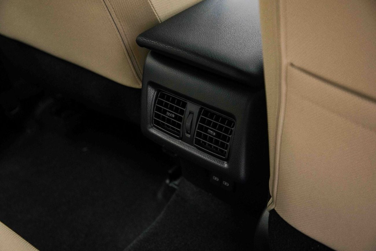 Toyota Camry LE 2.5L - Platinum White Pearl Inside Beige | Export Only