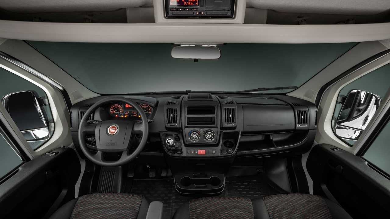 Fiat Ducato interior - Cockpit
