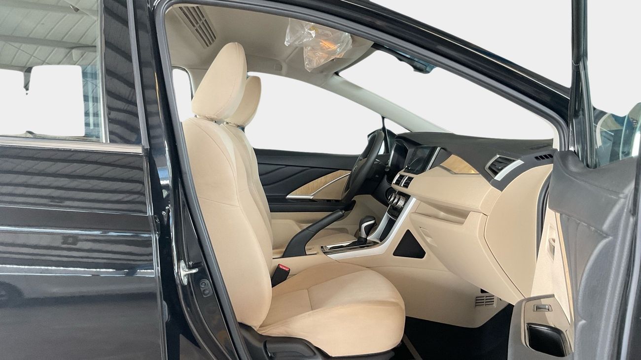 Mitsubishi Xpander 1.5 HIGH LINE AUTO | Guaranteed Warranty | 0 Down Payment