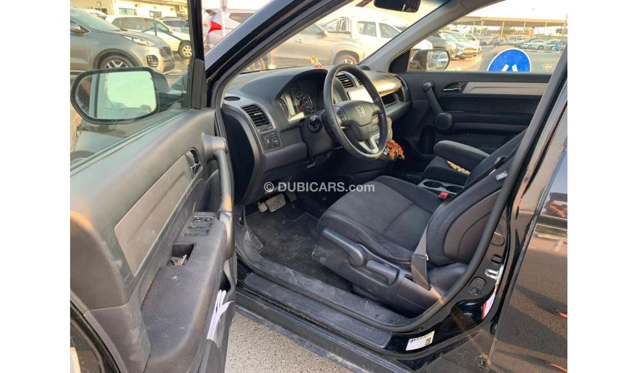 Honda CRV MID OPTION 4x2 2.4L V4 2011 GCC SPECIFICATION