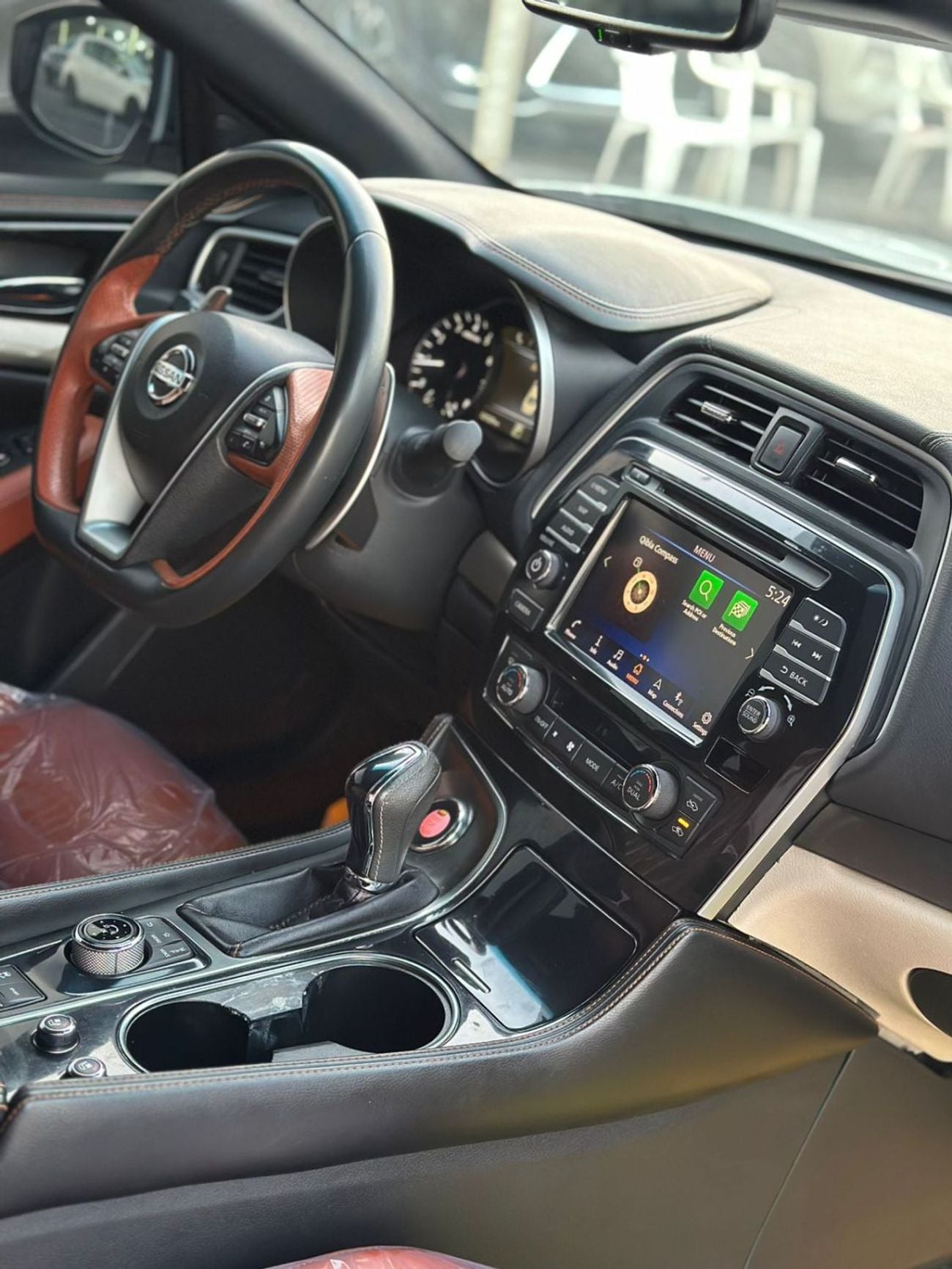 Nissan Maxima SR