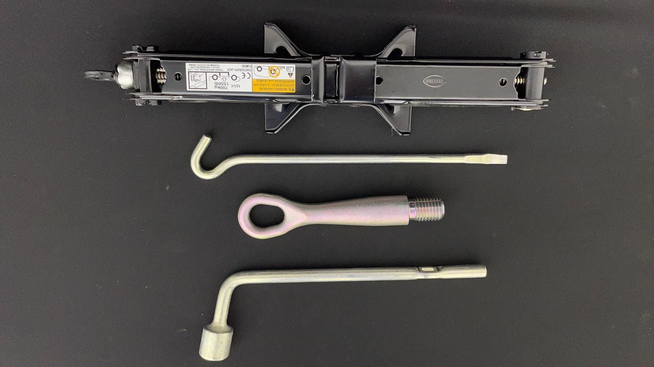 ميتسوبيشي اتراج GLX HIGHLINE 1.2 | بدون دفعة مقدمة | اختبار القيادة في المنزل