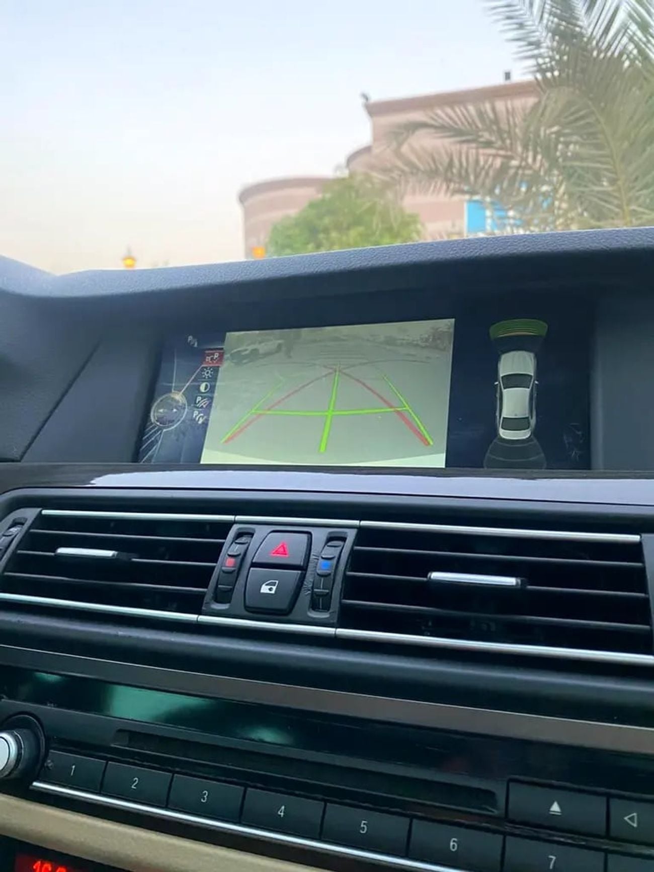 بي أم دبليو 530i 530i ||FULL OPTION || 6 cylinder|| accident free|| original paint ||GCC SPECS