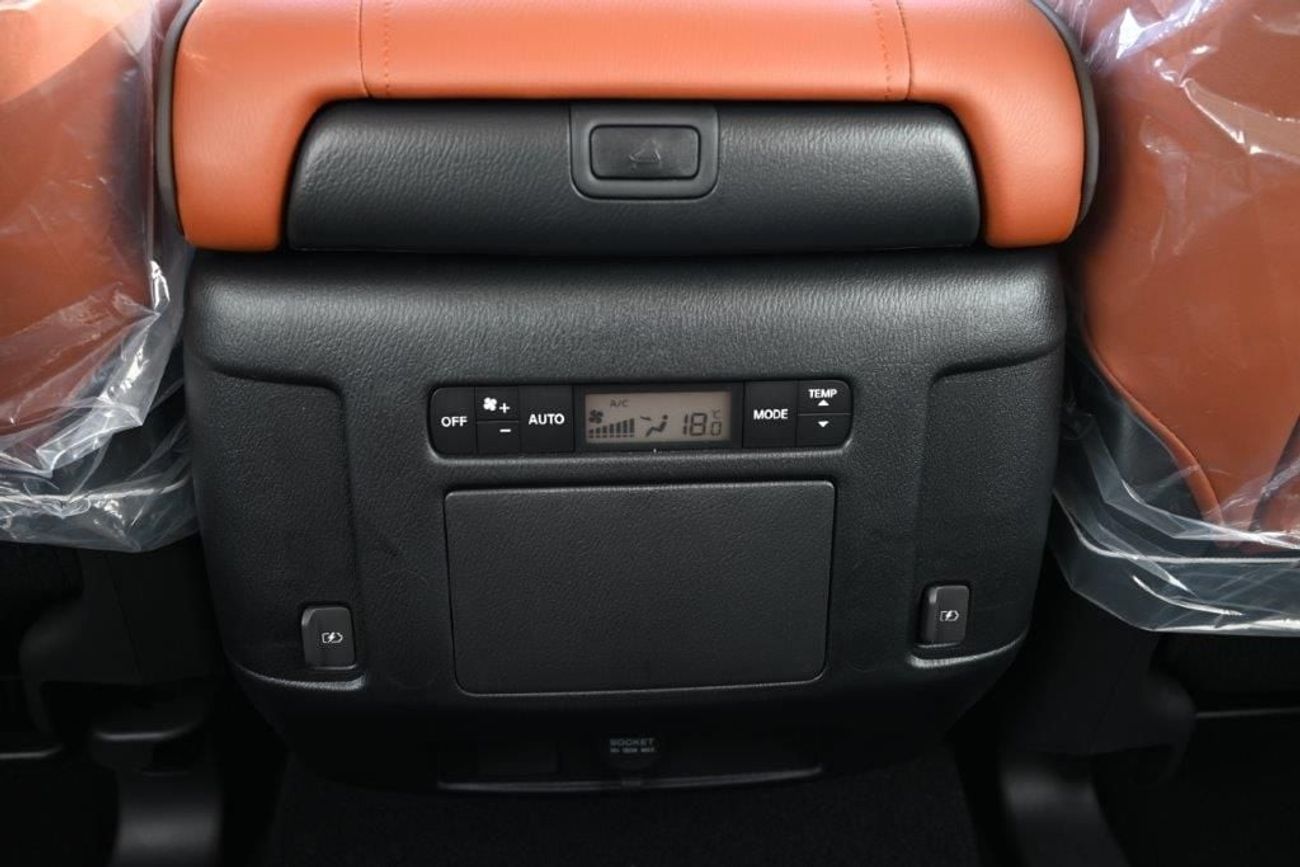 Nissan Patrol PATROL LE PLATINUM V8 5.6L PETROL 7 SEAT AUTOMATIC TRANSMISSION