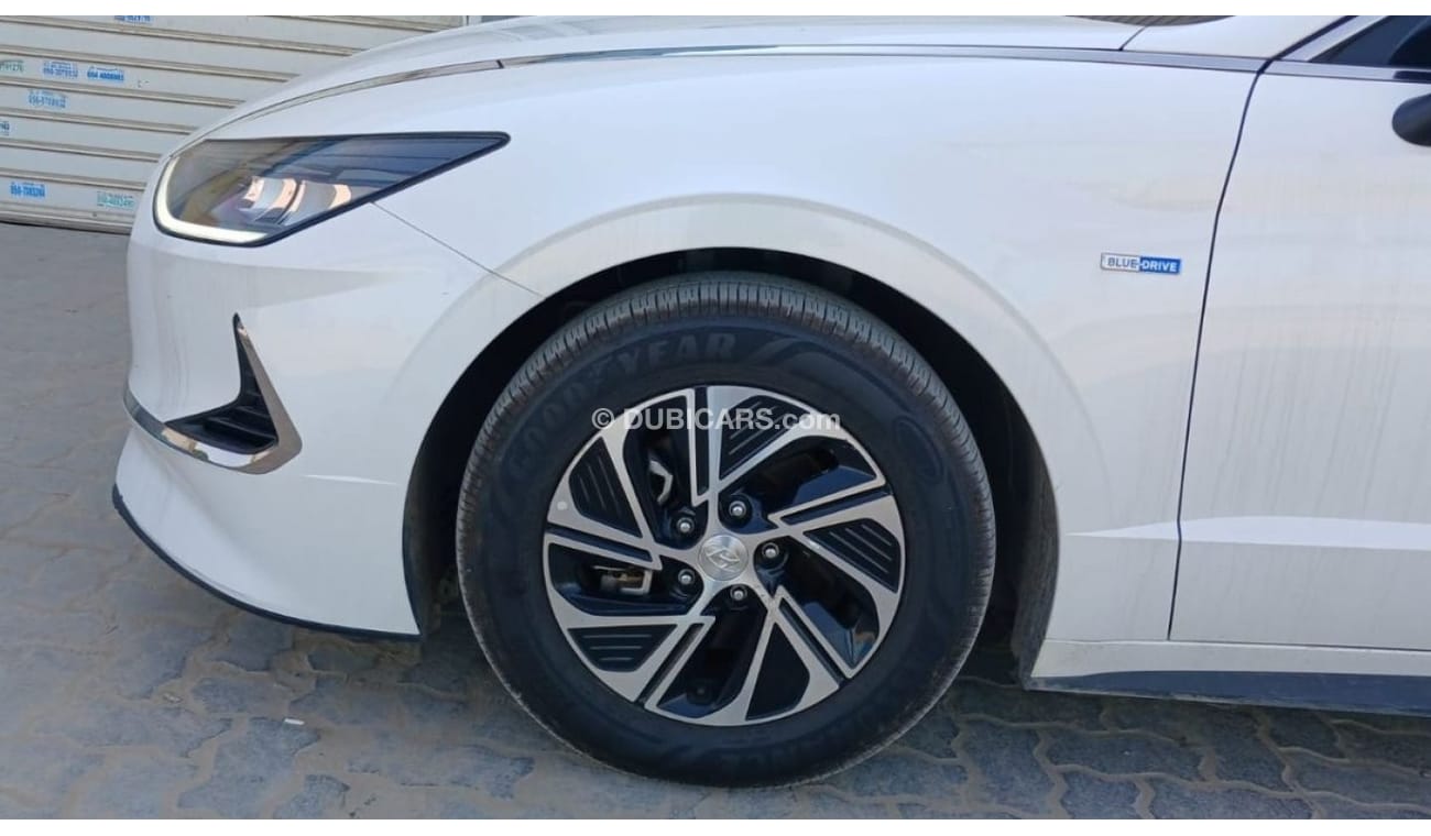 Hyundai Sonata HYUNDAI SONATA 2020 HYBRID