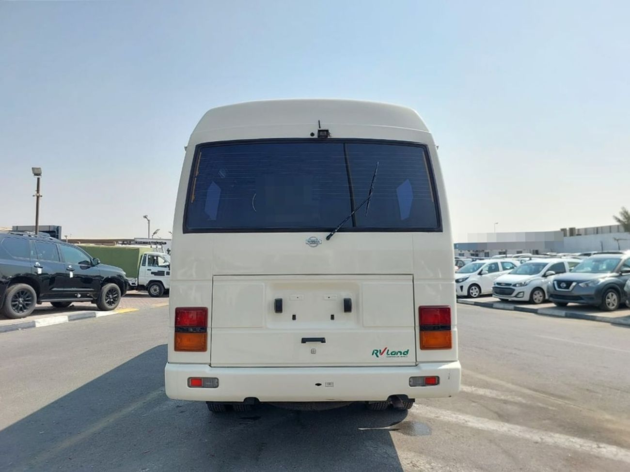 نيسان سيفيليان NISSAN CIVILIAN BUS RHD 1996 MODEL 4.1 L DIESEL MANUAL(PM00562)