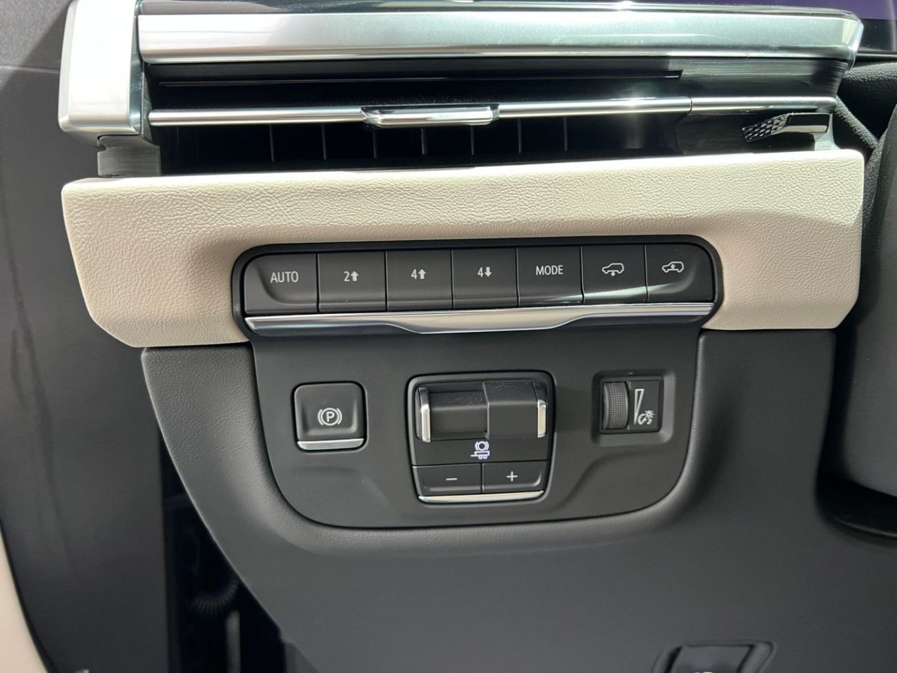 Cadillac Escalade Sport 6.2L 4WD