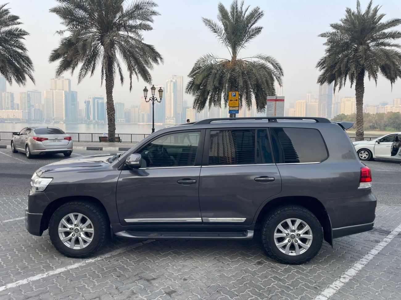 Toyota Land Cruiser Sahara 2020 Model RHD Diesel Engine Full Option