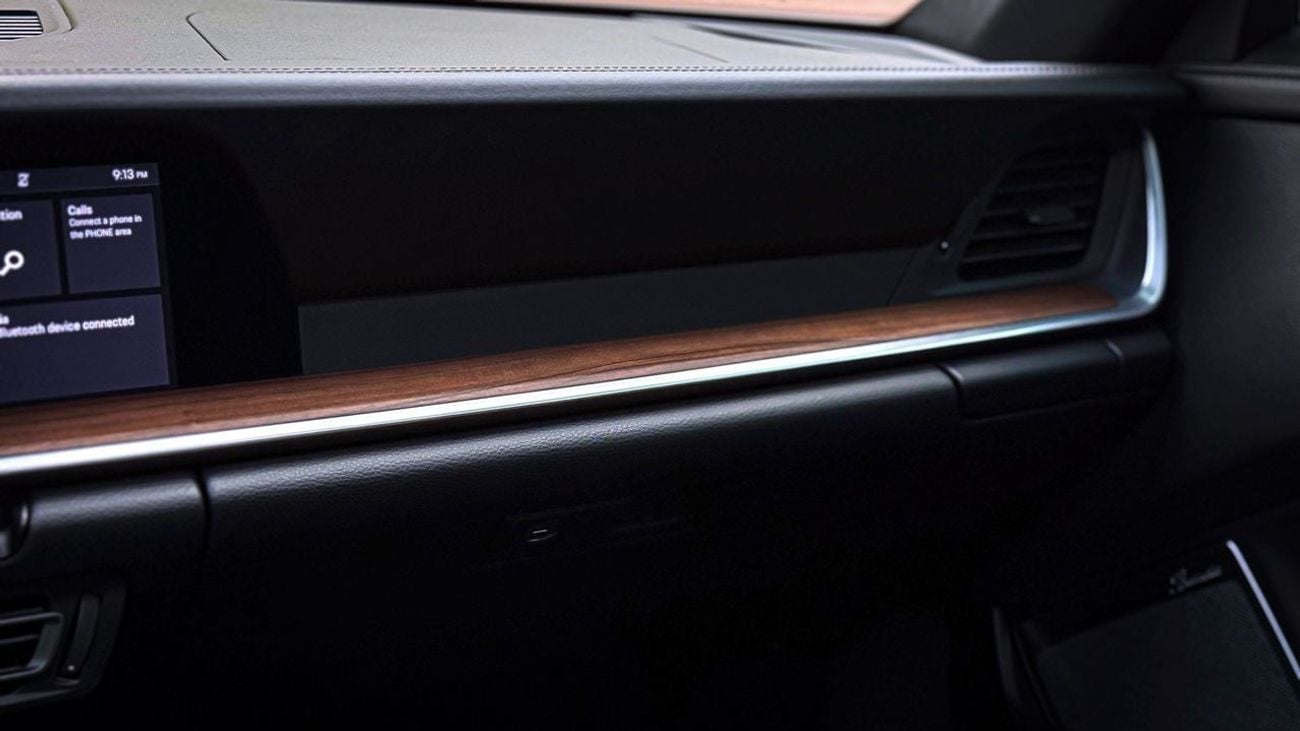 Porsche 911 Carrera 4S 3.0L (380 HP) Coupe