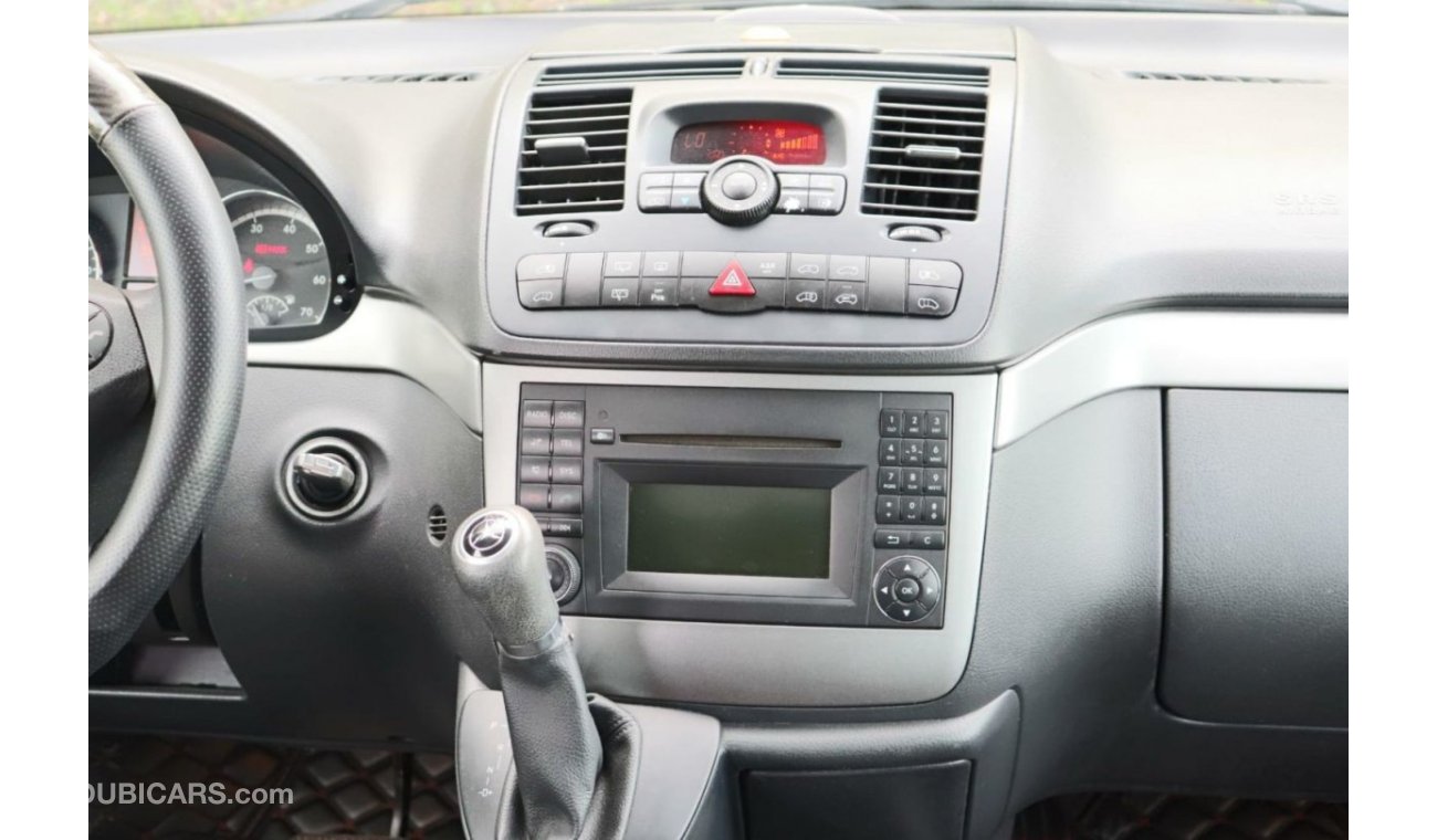 Mercedes-Benz Viano Trend Mercedes Viano 2013 GCC Perfect Condition - Accident Free