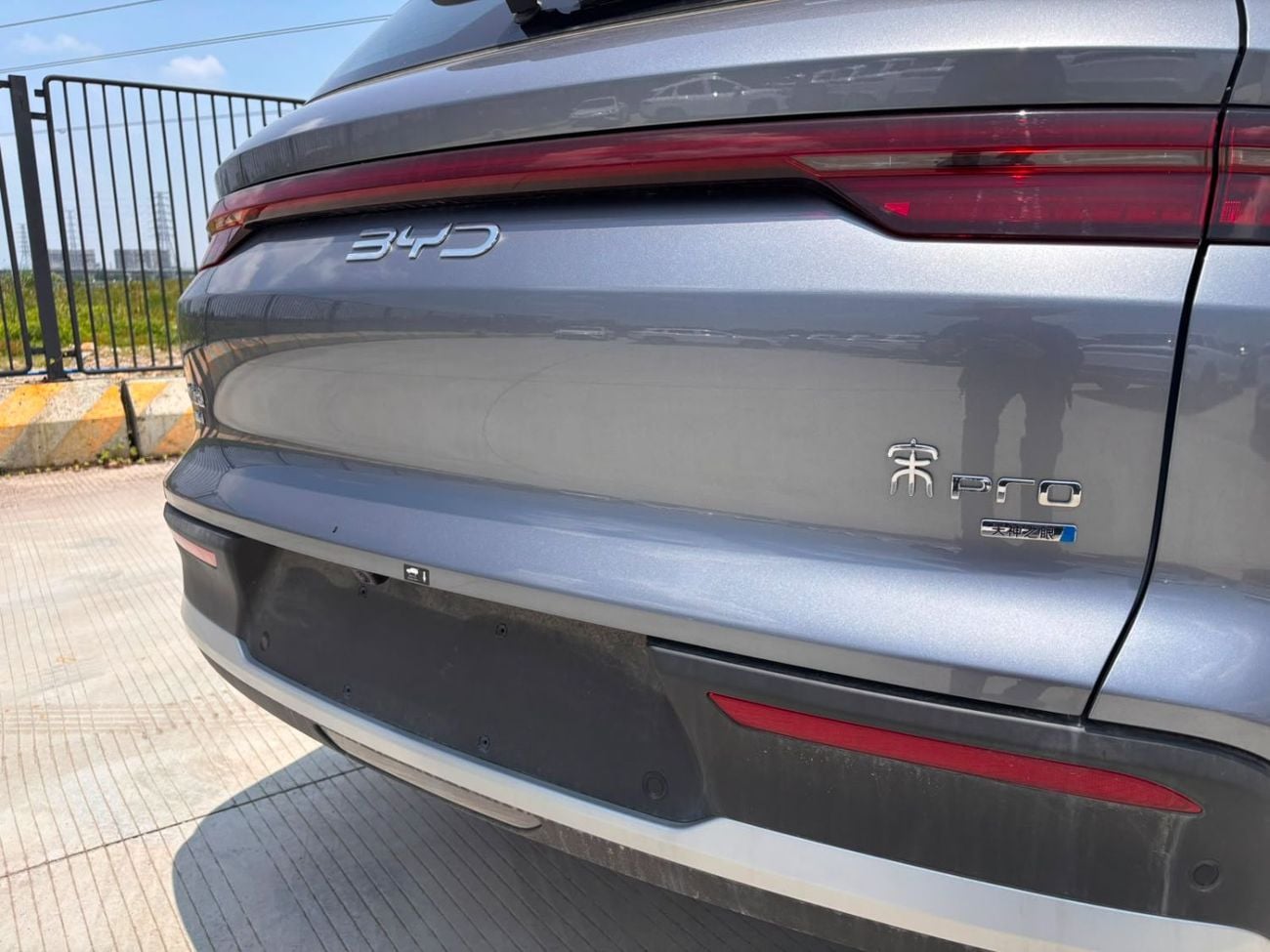 بي واي دي سونغ برو COMFORT DM-I Intelligent Driving Edition 115KM Excellent Type | For Export
