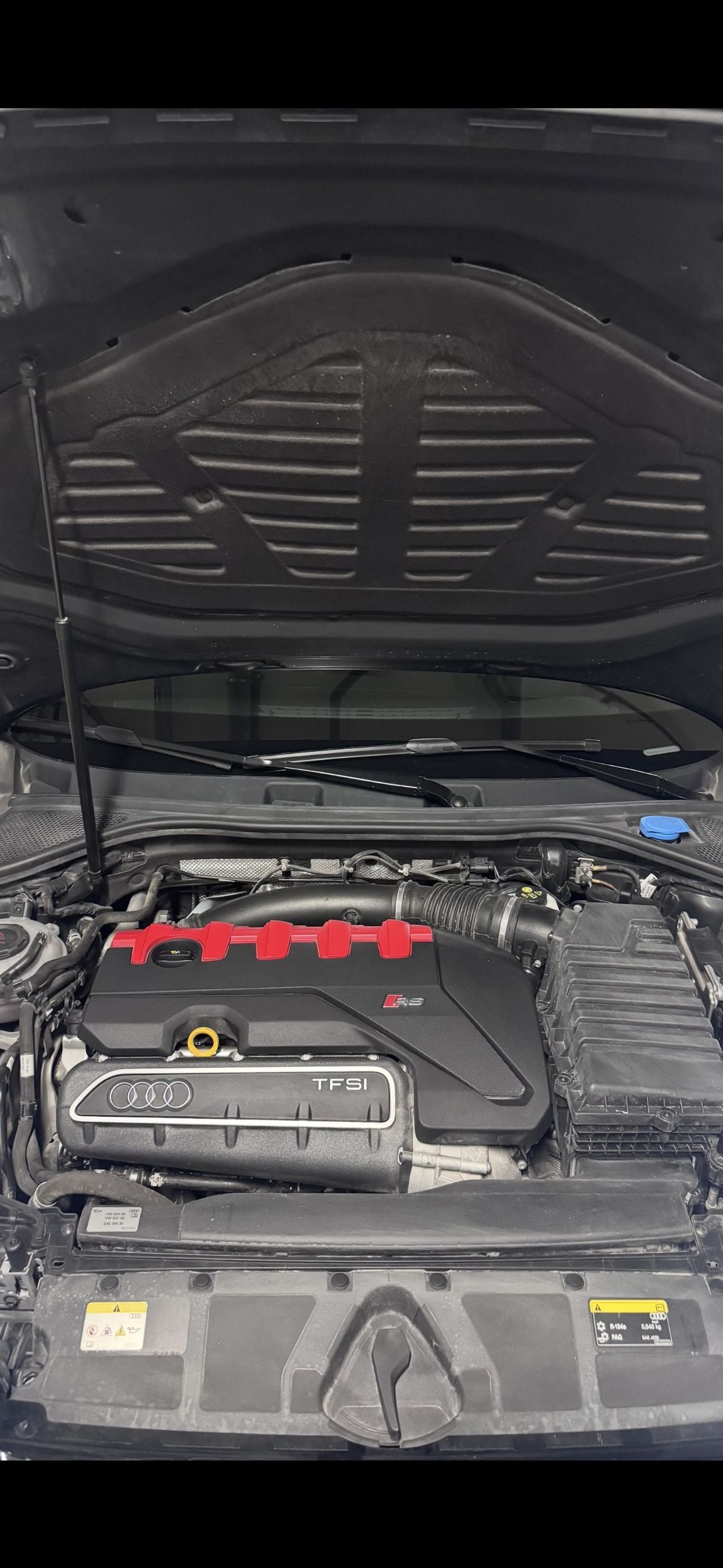 Audi RS3 TFSI quattro 2.5L Sedan