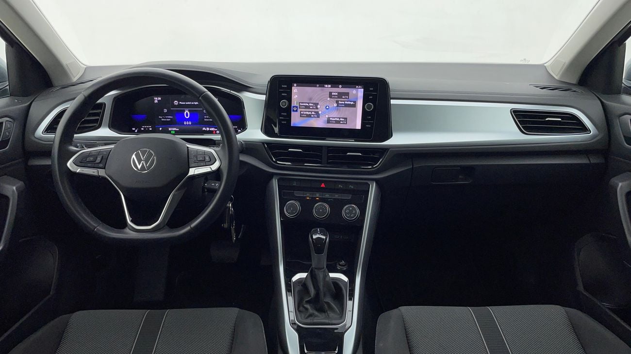 فولكس واجن T ROC 2024 LIFE | AED 1086/Month | 0 DP | 30 Day Return | Warranty | Service History