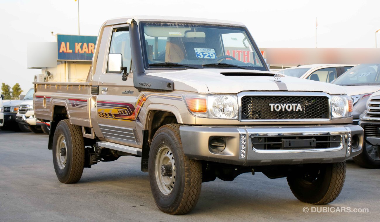 Toyota Land Cruiser Pick Up Pickup LX V8 4.5L