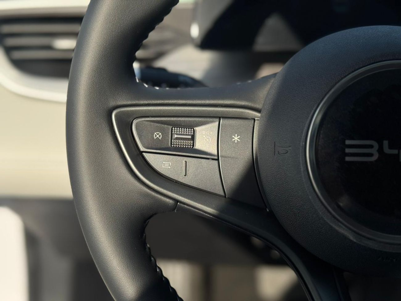 بي واي دي سيل BYD SEAL 05 2025 1.5L HEV