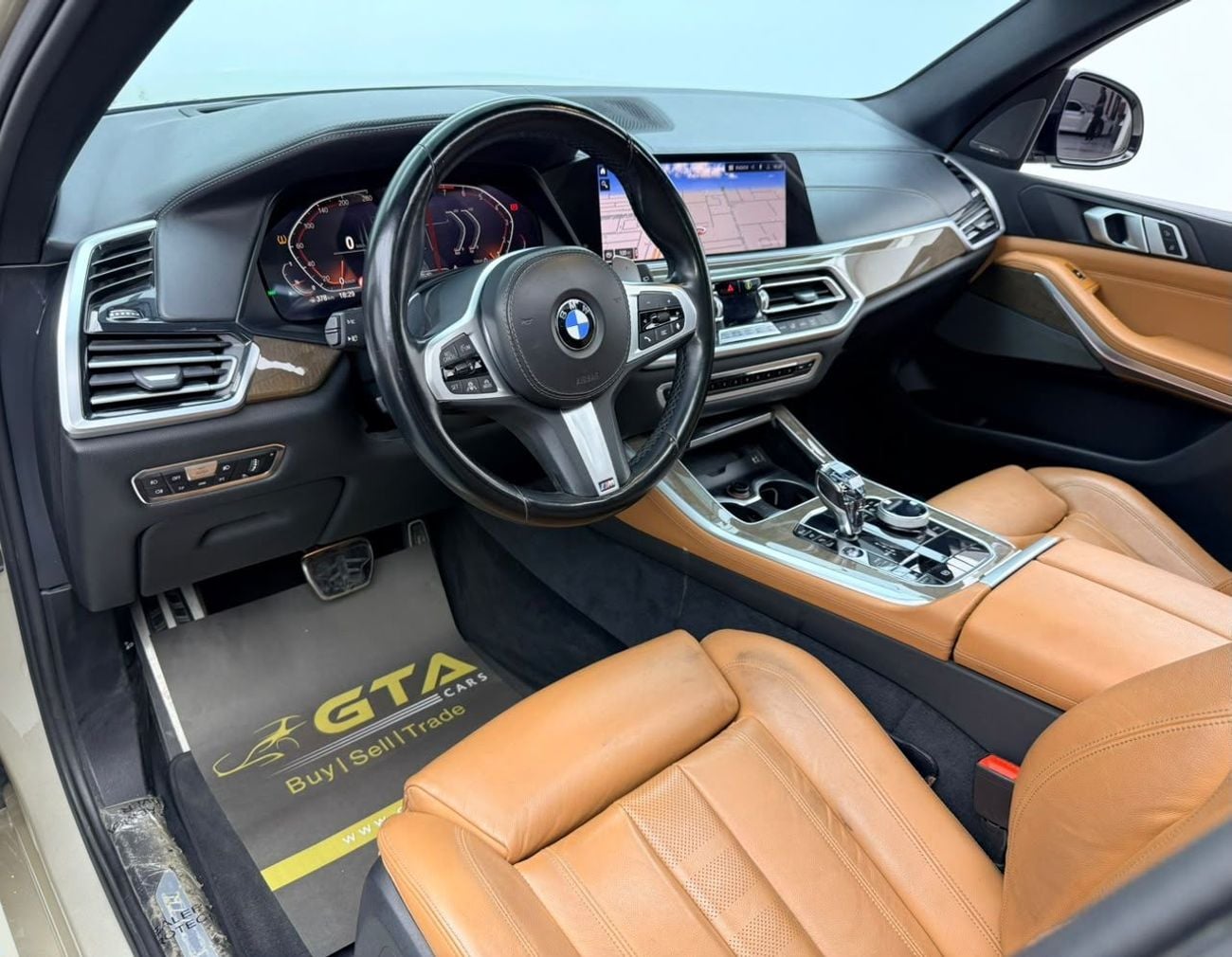 بي أم دبليو X5 XDRIVE40i M SPORT بي إم دبليو X5 xDrive40i M-Sport موديل 2019، مع ضمان، وحزمة خدمة بي إم دبليو لعام 2027، وسجل صيانة ك