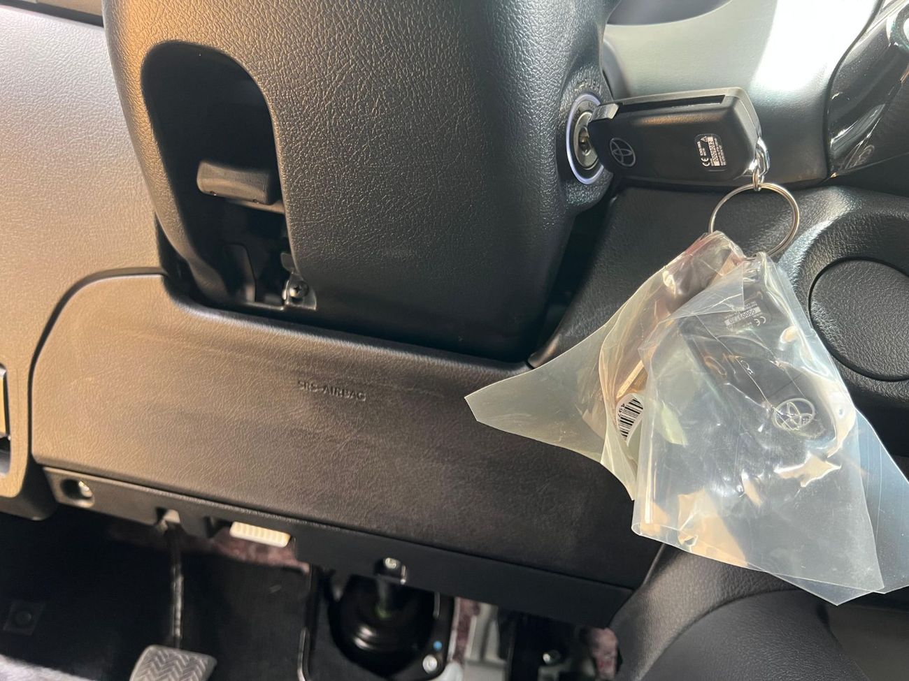 تويوتا هيلوكس TOYOTA HILUX 2.4L - 2WD - MODEL 2025