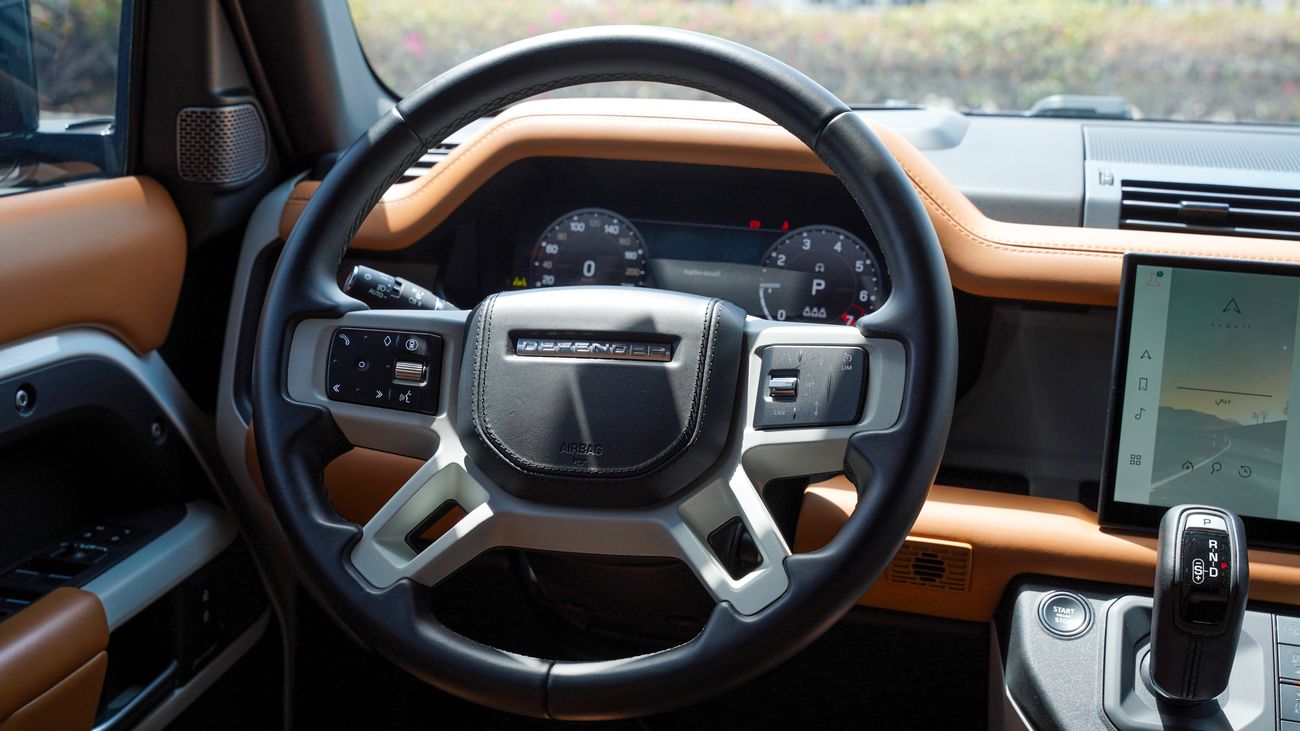 لاند روفر ديفندر