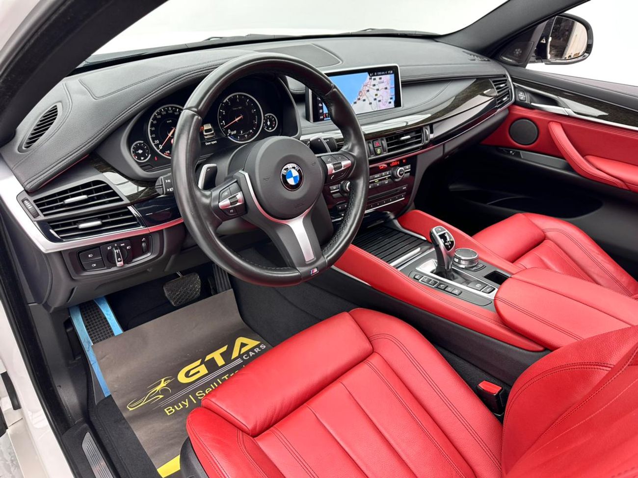 BMW X6 V6 3.0L 2019 BMW X6 xDrive35i M-Sport, One Year Unlimited KM Warranty, BMW Full Service History, GCC