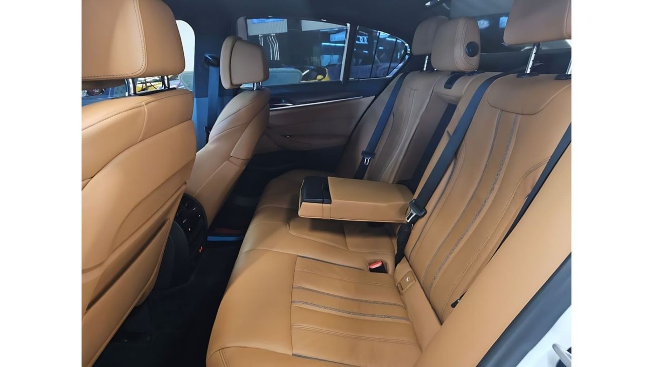 BMW 520i Std 2022 BMW 520 / Mint condition / just 10.000 km