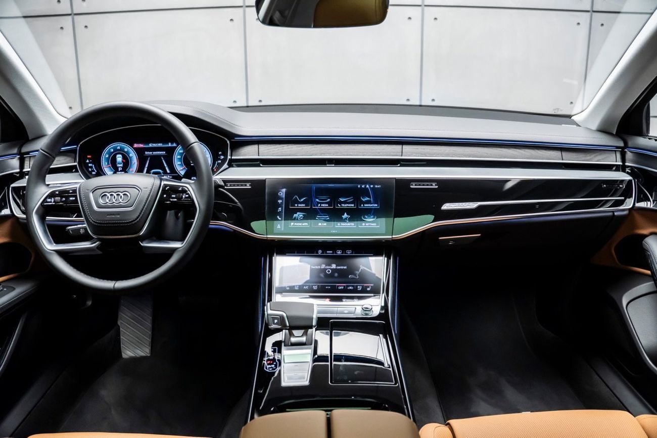أودي A8 55 TFSI LWB 2026 | GCC | Brand New