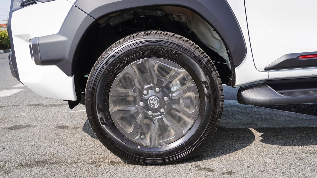 تويوتا هيلوكس ADVENTURE ECTAGR007 – 2026 Toyota Hilux Double Cab - 4.0L Petrol Auto – White