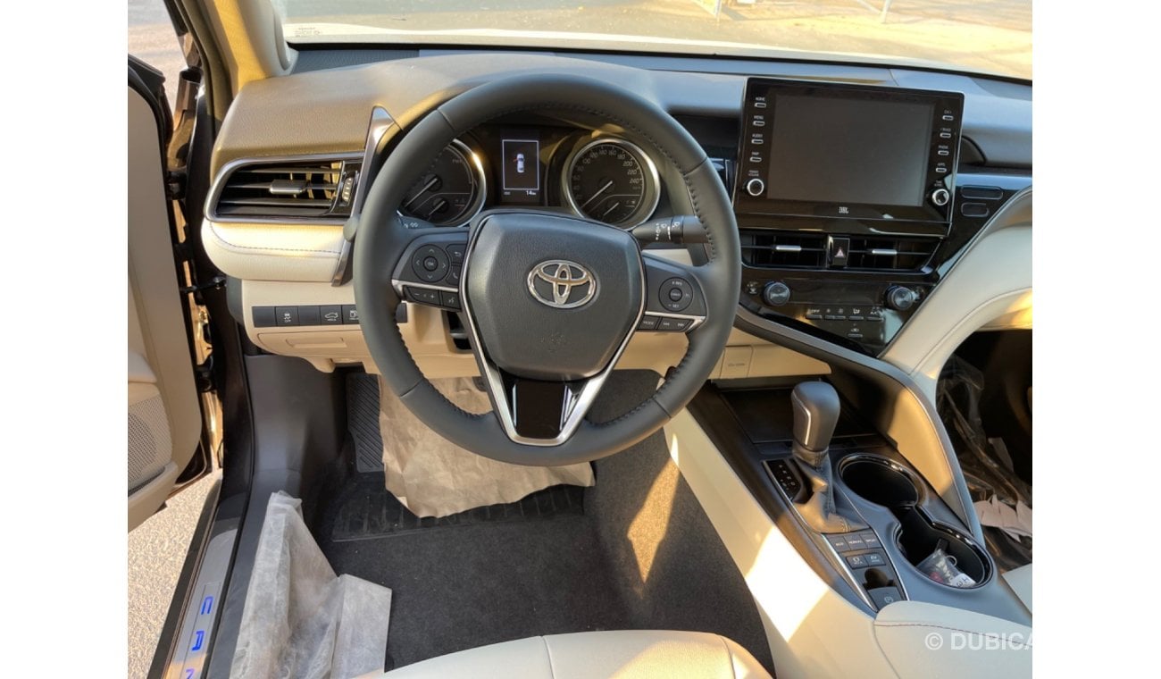 Toyota Camry 2.5 Ltr Hybrid