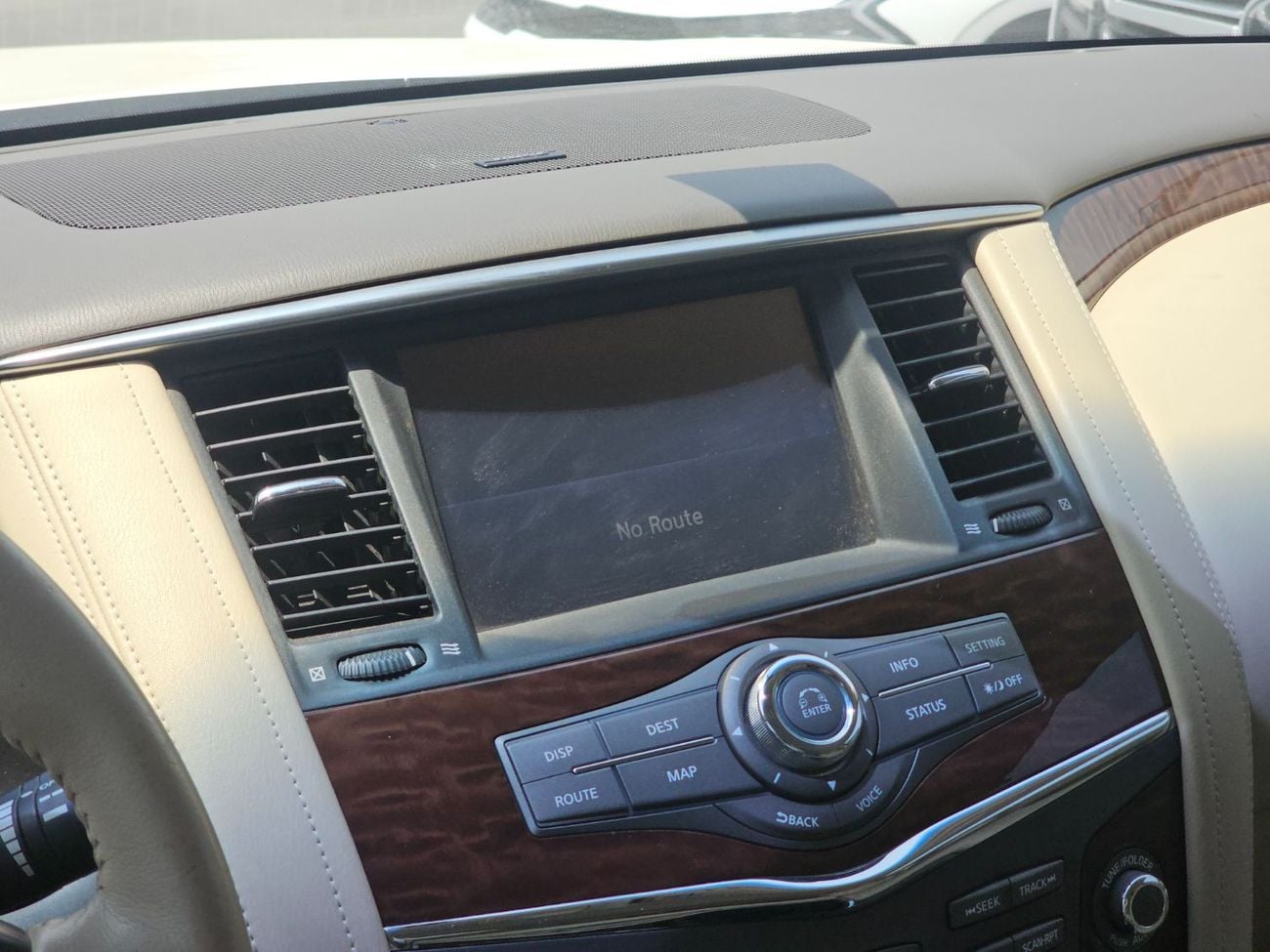 نيسان باترول SE T2 LEATHER
