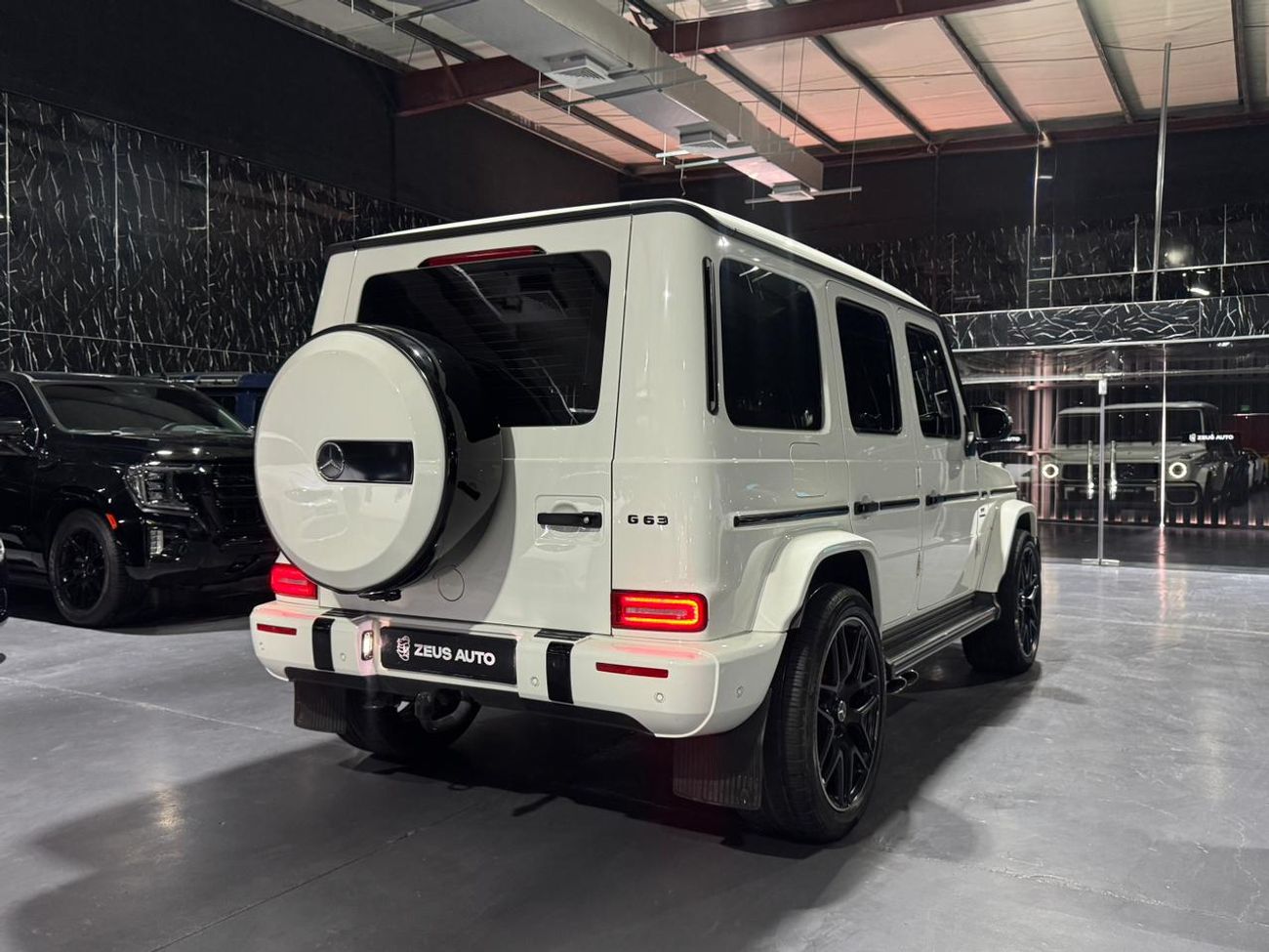 مرسيدس بنز G 63 AMG Std 4.0L
